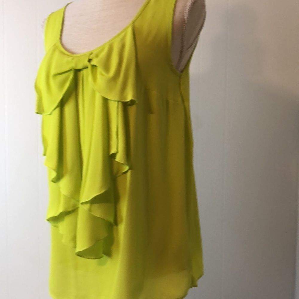I.N. Studio Fluorescent Green Tank Size Medium